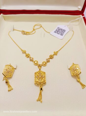 artificial gold necklace  4