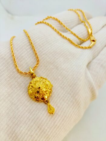 artificial gold locket 13