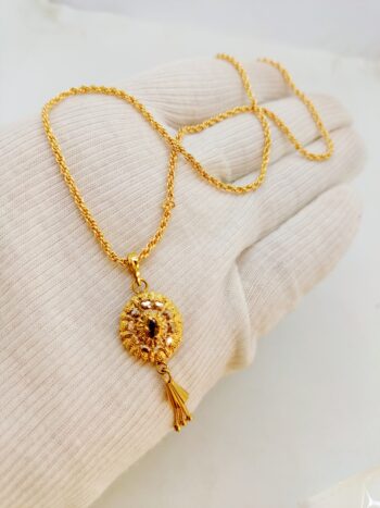 artificial gold locket 16